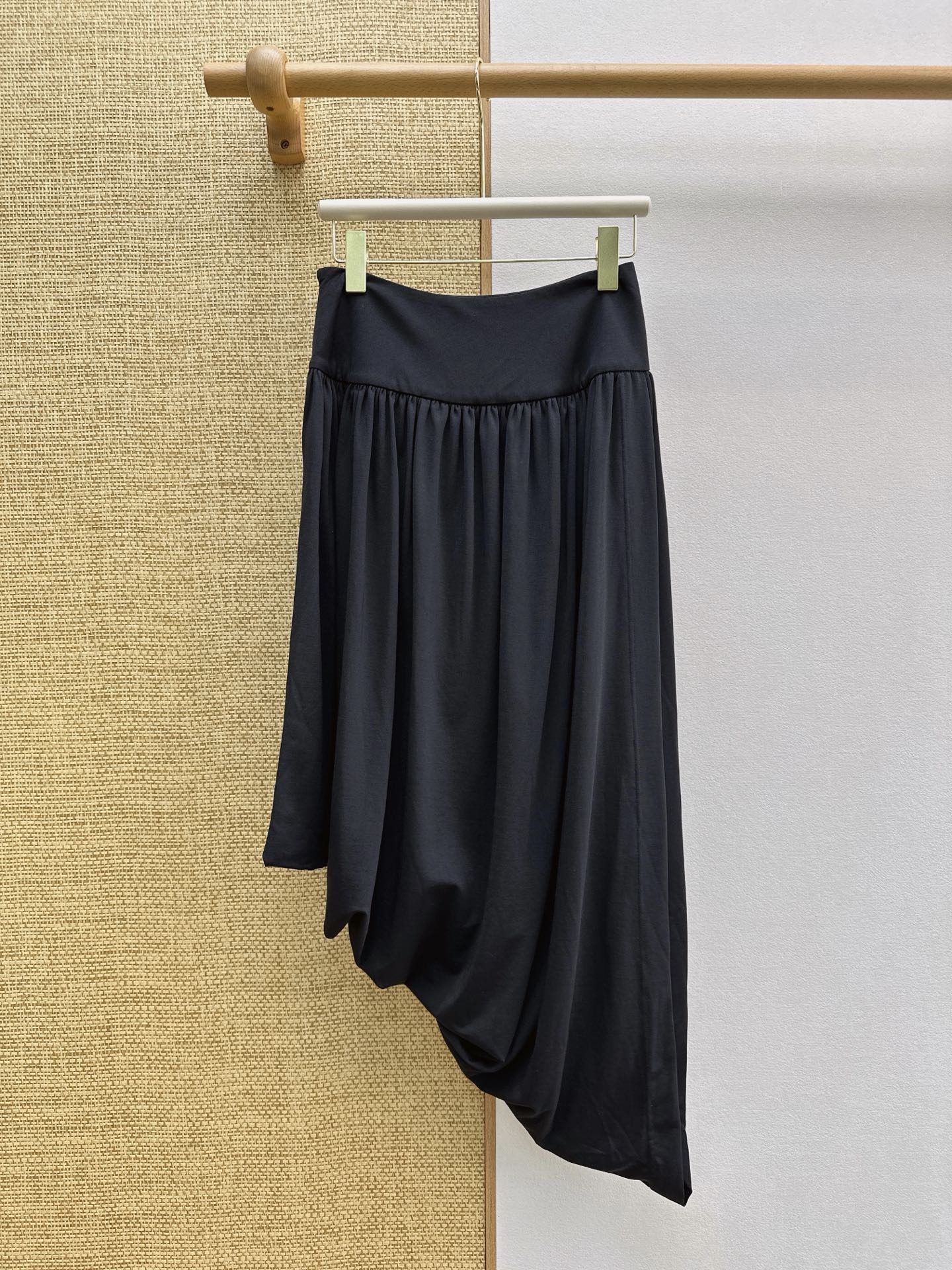 skirts and dresses woman